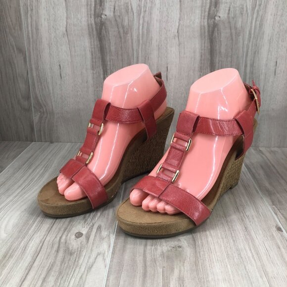 Aerosoles A2 Wedge Sandals 8M Plush Nite Dull Matte Red Buckle Strap Shoes - Picture 4 of 11